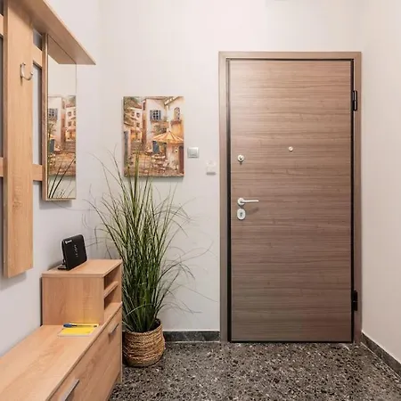 Bright Serenity 1dr In Koukaki Athens